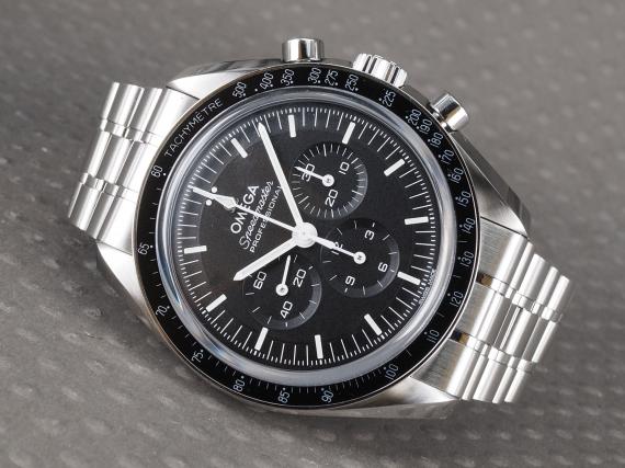 omega speedmaster professional 2021